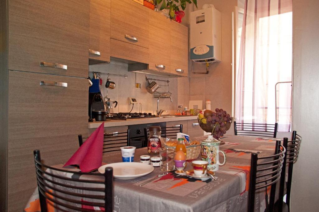 Art Domus Reale Bed and Breakfast Rom Exteriör bild