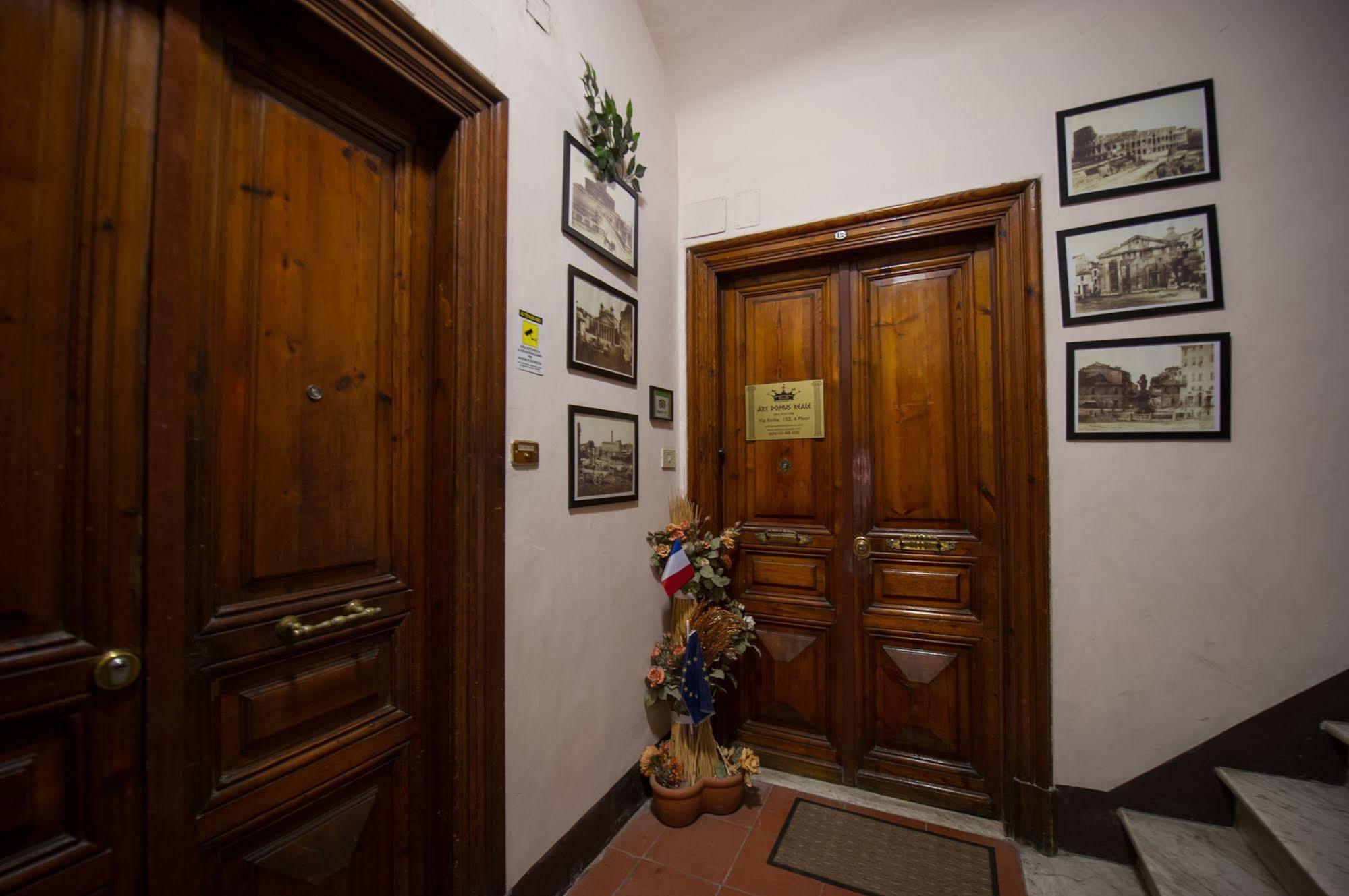 Art Domus Reale Bed and Breakfast Rom Exteriör bild