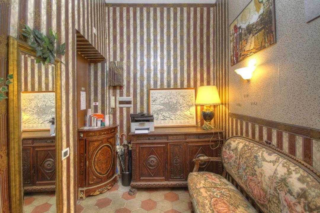Art Domus Reale Bed and Breakfast Rom Exteriör bild